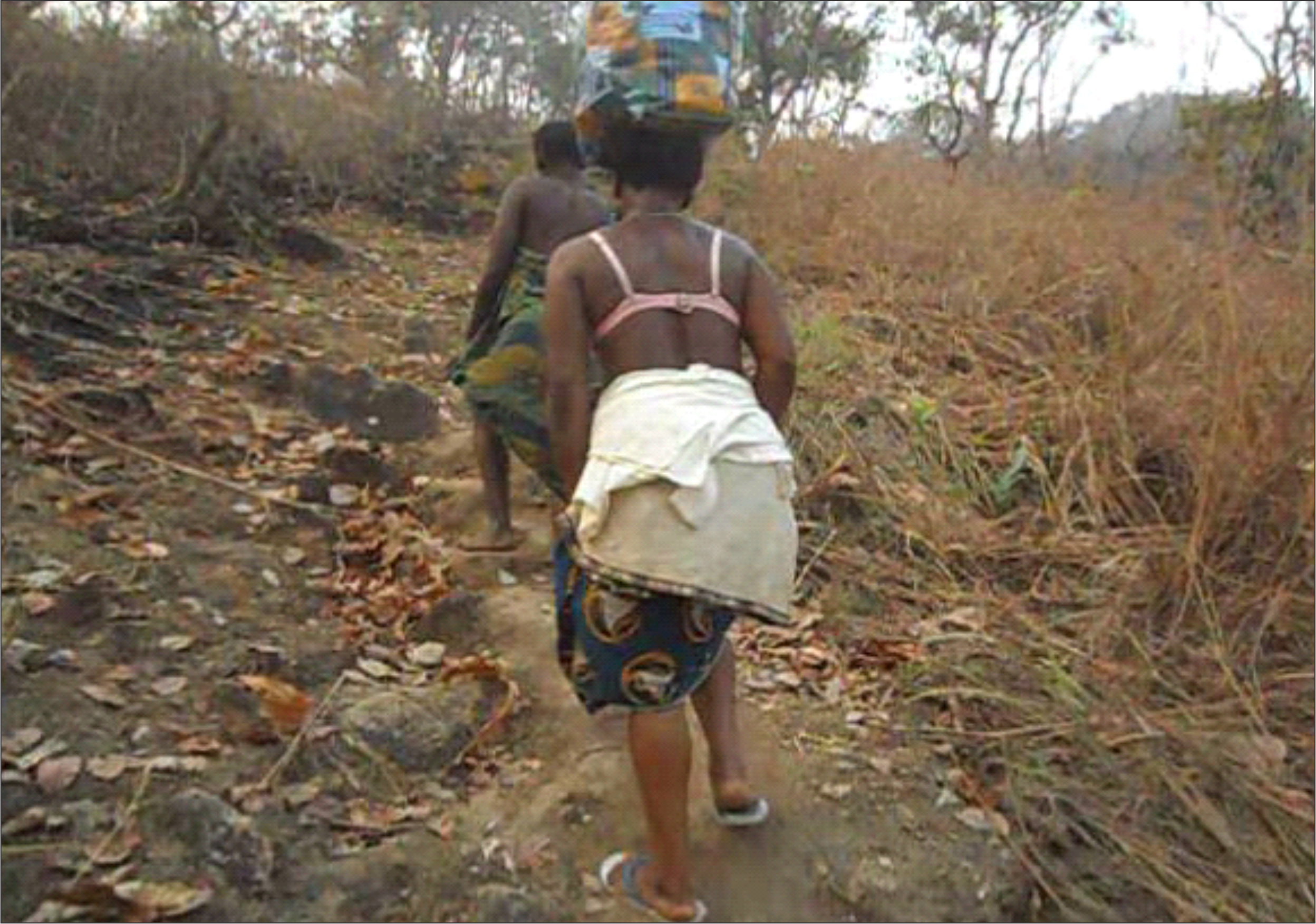 Beecheve Pregnant Women Travelling 10km to Nearest Hospital